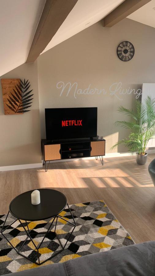Apartment Modern Living *